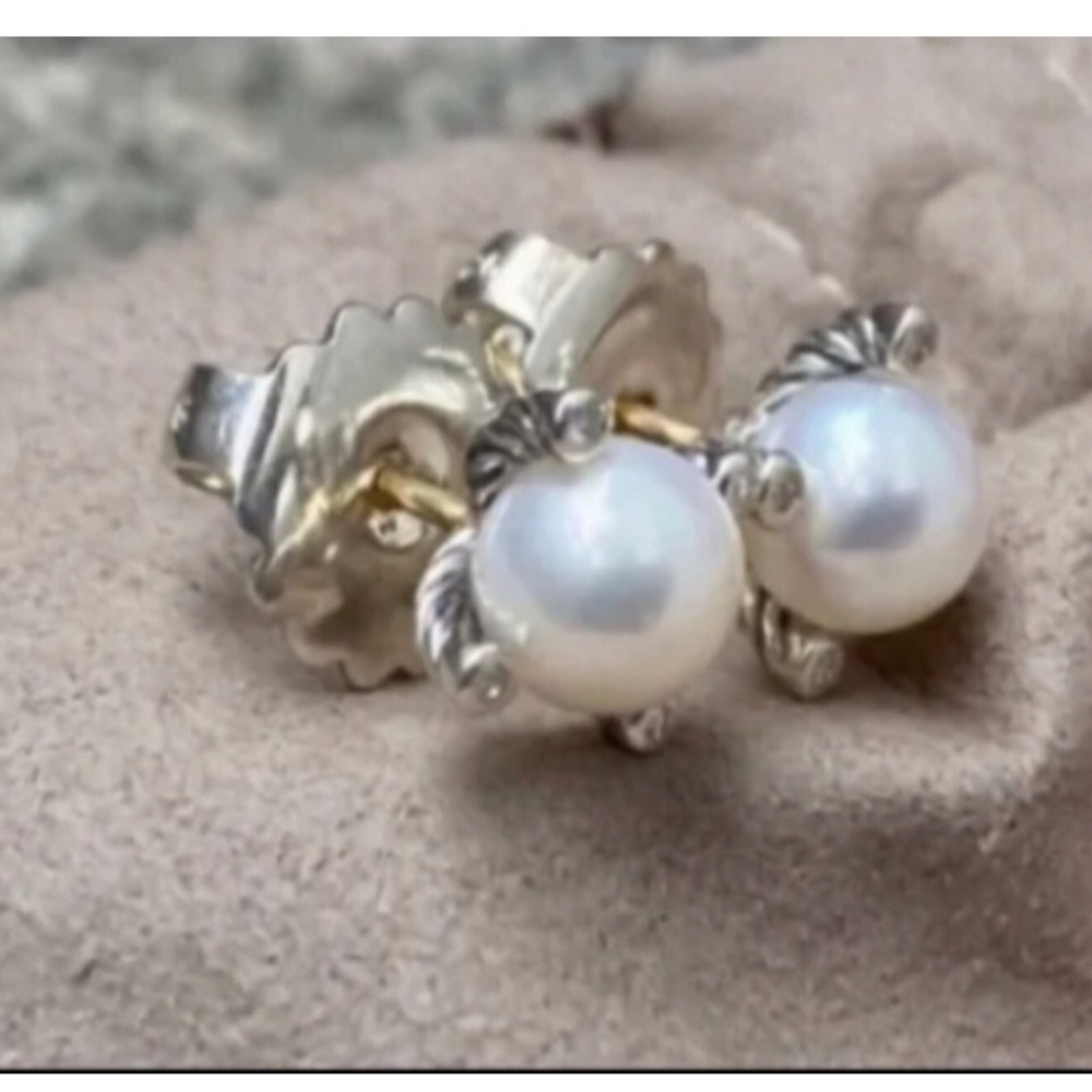 David Yurman Pearl Earrings